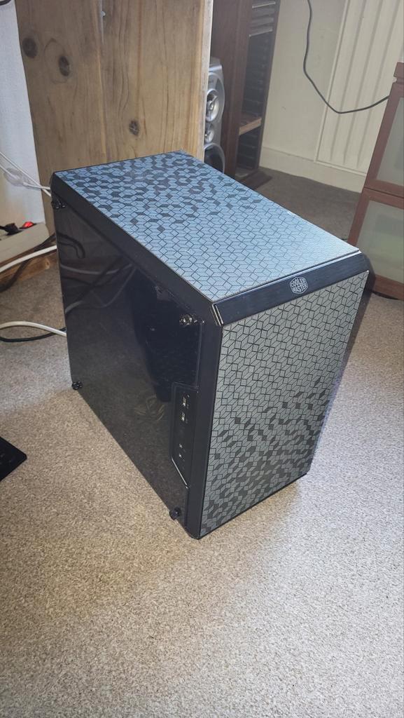 Gaming PC, Computers en Software, Desktop Pc's, Gebruikt, 3 tot 4 Ghz, HDD, SSD, 16 GB, Met videokaart, Gaming, Ophalen