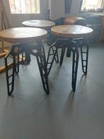 In hoogte verstelbare kruk, Huis en Inrichting, Krukjes, Ophalen, In hoogte verstelbaar, Zo goed als nieuw, Staal