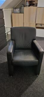 Leren fauteuil, Huis en Inrichting, Fauteuils, Ophalen, Zo goed als nieuw, 75 tot 100 cm, Modern