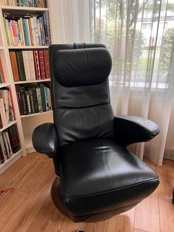 2 Elegante Relaxfauteuils Leer beschikbaar voor biedingen