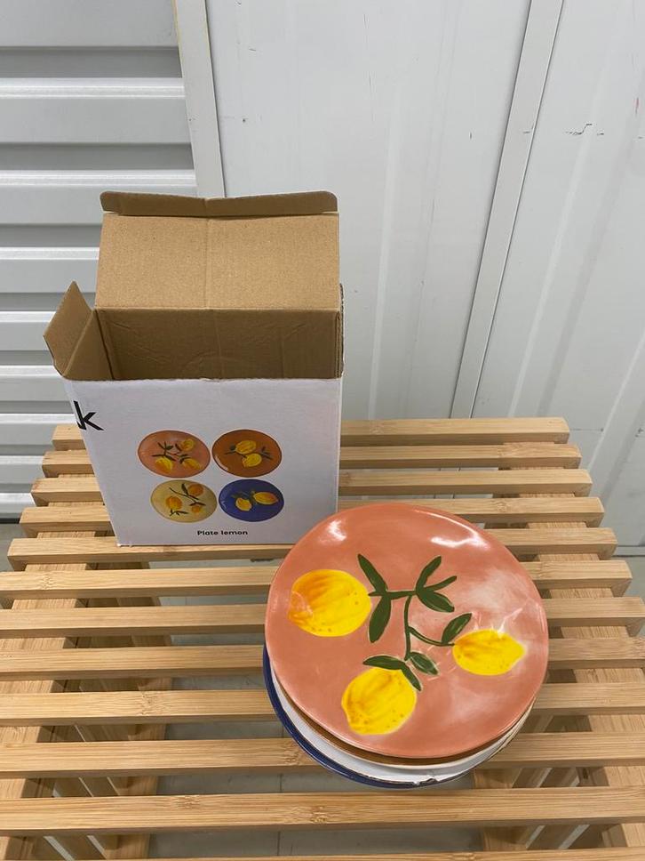 &k amsterdam (klevering) - plate lemon 16cm dia - set 4st, Huis en Inrichting, Keuken | Servies, Zo goed als nieuw, Bord(en), Overige stijlen