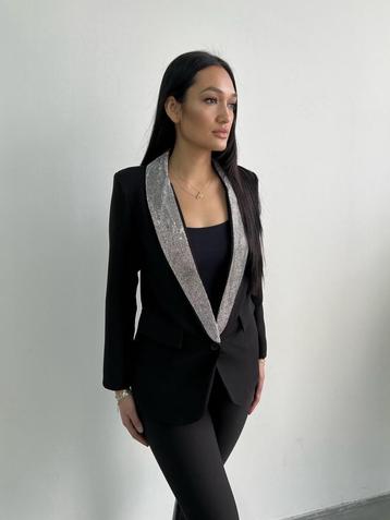 NIEUW Partij 8x getailleerde zwarte blazers met glitterkraag beschikbaar voor biedingen
