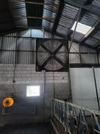 Stal toebehoren: Ventilatoren & vijzel + motor & Waterbak, Ophalen, Gebruikt