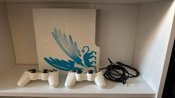 Playstation 3 wit met 2 controllers beschikbaar voor biedingen