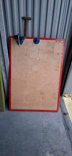 Stevige Werktafel met Bankschroef, Ophalen of Verzenden