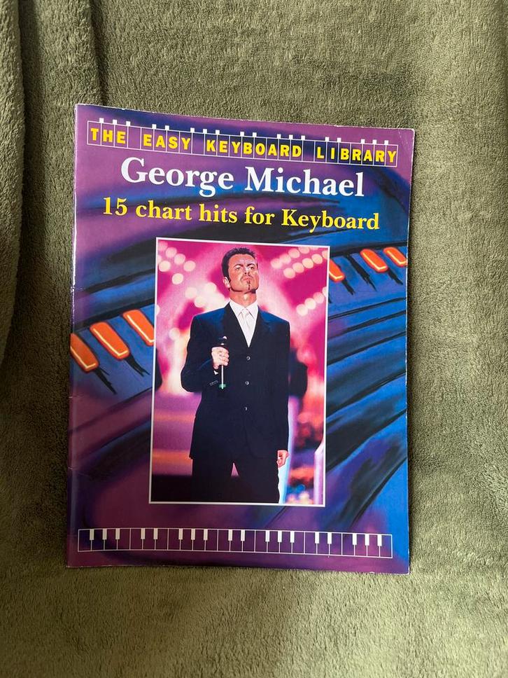 George Michael Keyboard Hits bladmuziek met tekst, Boeken, Muziek, Zo goed als nieuw, Artiest, Ophalen of Verzenden