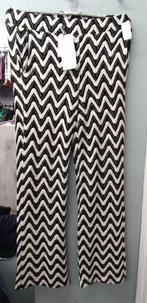 SUMMUM BROEK MT 42 NIEUW FLARED, Ophalen of Verzenden, Nieuw, Maat 42/44 (L), Lang