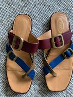 Tod’s leather Sandals 38,5, Slippers, Ophalen of Verzenden, Zo goed als nieuw