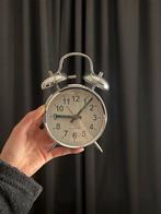 Analoge Wekker - Batterij Inbegrepen, Ophalen of Verzenden, Zo goed als nieuw, Analoog, Wekker of Tafelklok