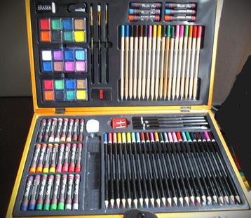 Kleurdoos~Tekenen Tekenbox~Koffer Nieuwstaat~Hout beschikbaar voor biedingen
