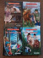 Manege de driesprong - Teunie Suijker, Fictie algemeen, Ophalen of Verzenden, Zo goed als nieuw, Teunie Suijker