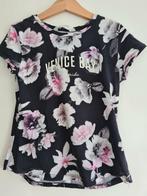 Zwart bloemen shirt van H&M 
Maat 134-140, Meisje, H&M, Ophalen of Verzenden, Zo goed als nieuw