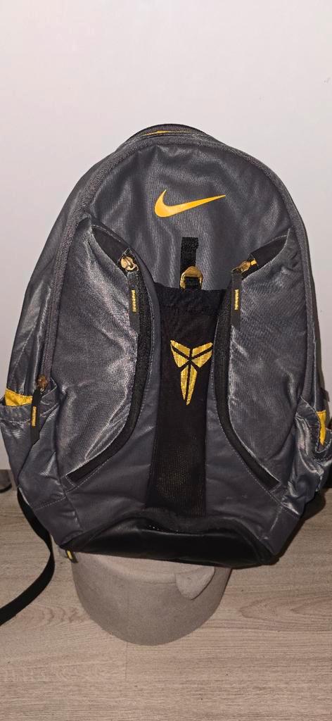 NIKE KOBE BRYANT BLACK MAMBA BASKETBAL TAS, Sieraden, Tassen en Uiterlijk, Tassen | Rugtassen, Zo goed als nieuw, Overige merken