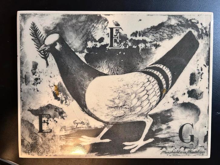 Charles Eyck Sphinx Maastricht Tegel Verdrag van Maastricht, Antiek en Kunst, Antiek | Wandborden en Tegels, Ophalen of Verzenden