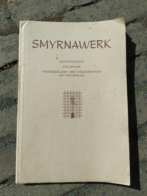 Smyrnawerk Handleiding Techniek Incl telpatronen blad (N2), Boeken, Hobby en Vrije tijd, Gelezen, Borduren en Naaien, Ophalen of Verzenden