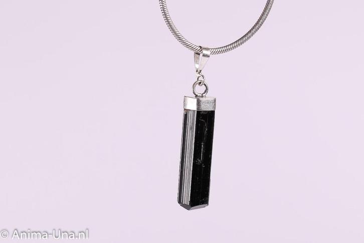 Toermalein hanger, Verzamelen, Mineralen en Fossielen, Mineraal, Ophalen of Verzenden