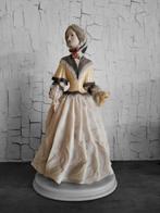 Vintage Belcari beeldje / allegonda, Ophalen of Verzenden, Zo goed als nieuw, Mens