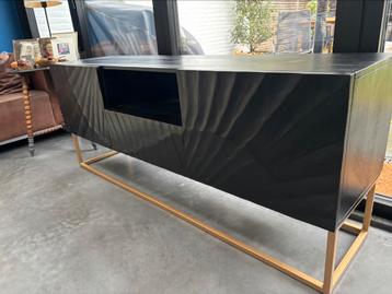 TV meubel Scorpion 3d mango wood beschikbaar voor biedingen