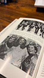 The Andrew Sisters book Swing it Engelse taal Imported, Gebruikt, Ducoso, Ophalen of Verzenden, Boek, Tijdschrift of Artikel