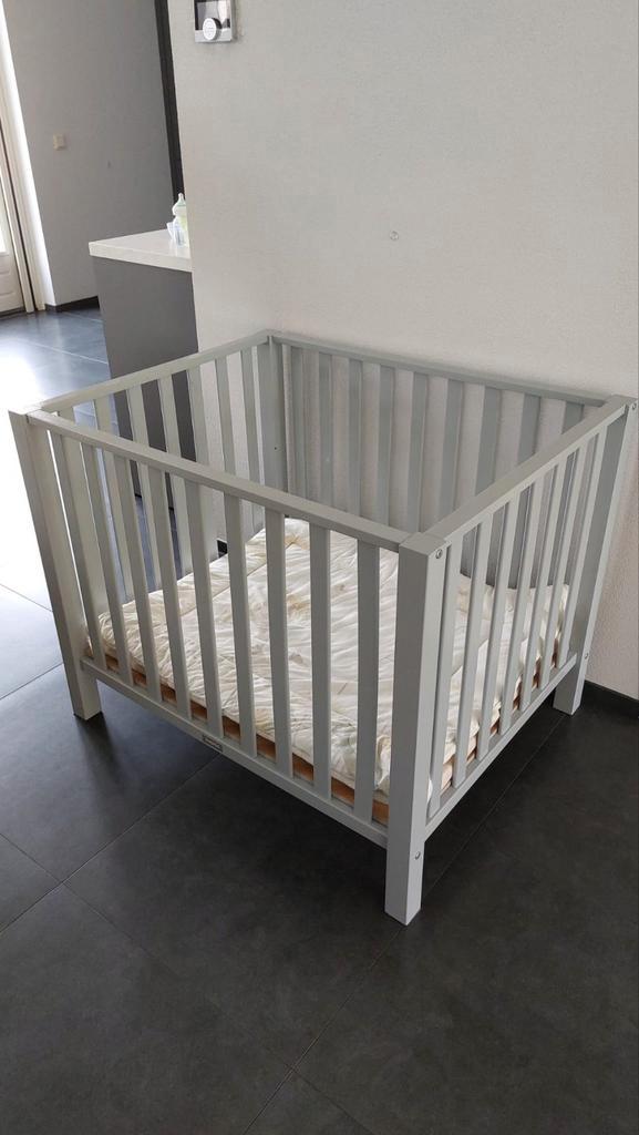 Bopita Box Grijs + Matras & Kleden, Kinderen en Baby's, Babywiegjes en Ledikanten, Zo goed als nieuw, Overige typen, Ophalen