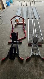 Helmen, motorpak, oprijplaten, mover, paddock stands enz., Motoren, Accessoires | Overige, Ophalen, Zo goed als nieuw