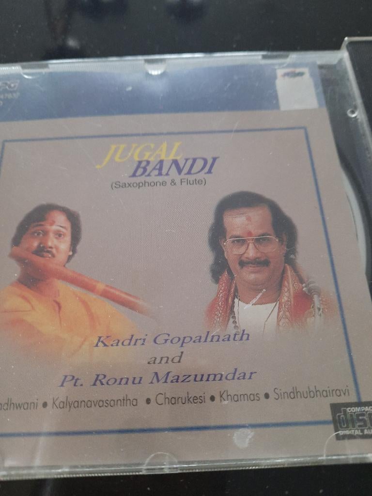 Twee CD's uit India, Cd's en Dvd's, Cd's | Wereldmuziek, Ophalen of Verzenden, Zo goed als nieuw, Overige soorten