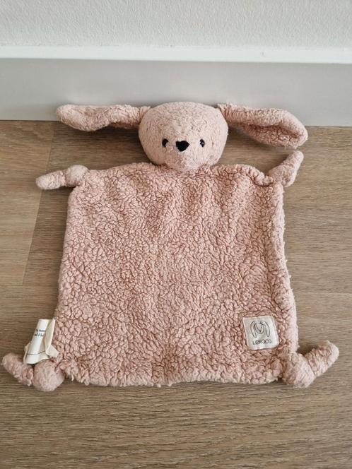 Knuffeldoekje Liewood konijn Lotte Rabbit doekje K9171, Kinderen en Baby's, Speelgoed | Knuffels en Pluche, Zo goed als nieuw