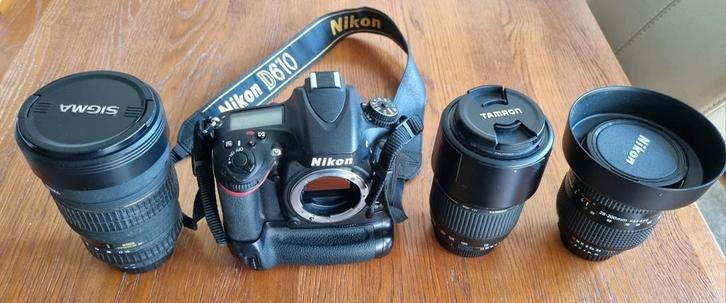 Nikon D610 Spiegelreflexcamera met 3 lenzen en battery pack, Audio, Tv en Foto, Fotocamera's Digitaal, Gebruikt, Spiegelreflex