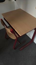 Bureau voor kinderen, Doe-het-zelf en Verbouw, Tekentafels, Ophalen, Gebruikt, Minder dan 130 cm