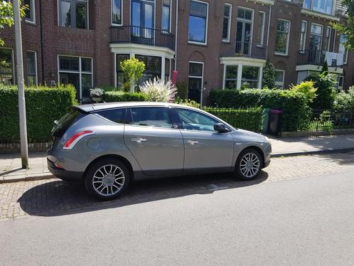 Lancia Delta 1.4 Tjet 120 2008 Grijs, Auto's, Lancia, Particulier, Delta, ABS, Adaptive Cruise Control, Airbags, Airconditioning