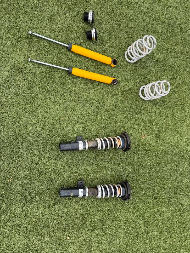 Sportieve LOWTEC Verlaging Verenset Audi TT (8J) 2006–2014, Auto-onderdelen, Ophanging en Onderstel, Audi, Gebruikt, Ophalen