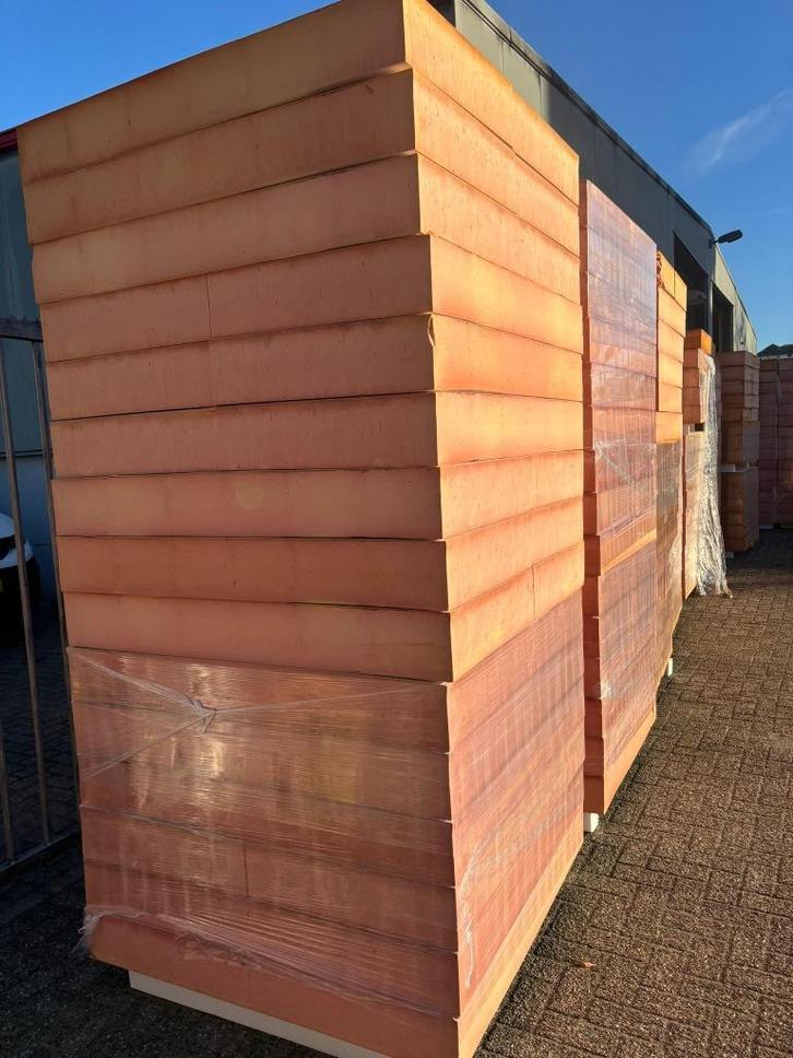 GROTE Partij Kooltherm Isolatie - 160 mm dik - ca. 250 m2!, Doe-het-zelf en Verbouw, Isolatie en Afdichting, Zo goed als nieuw