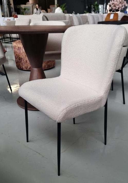 Eetkamerstoelen direct meenemen, Huis en Inrichting, Stoelen, Nieuw, Vier, Hout, Metaal, Stof, Wit, Ophalen