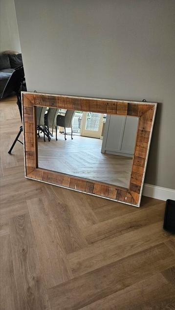 Spiegel 110x80 beschikbaar voor biedingen