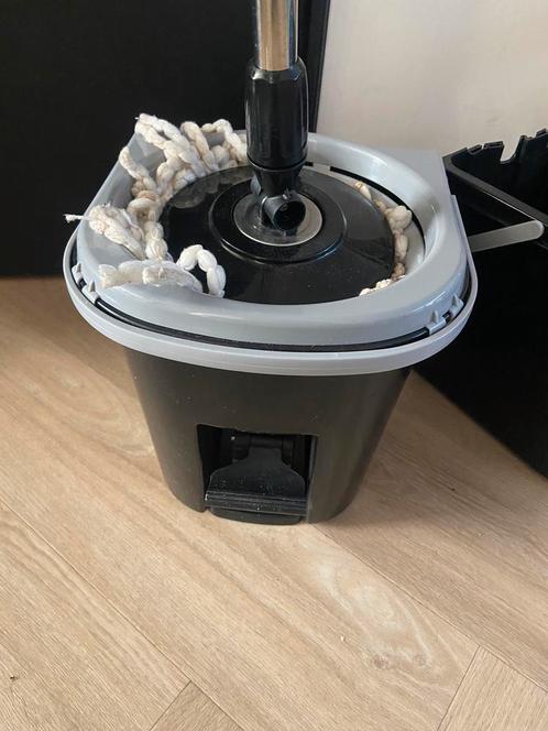Action pedaal-wringmopset – bijna nieuw!, Huis en Inrichting, Schoonmaakartikelen, Ophalen of Verzenden