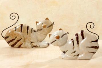 Leuk en origineel beeld Kat, Poes, crème bruin beschikbaar voor biedingen