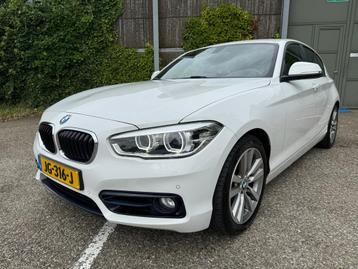 BMW 1-serie 118d Sport Line Shadow AUTOMAAT | NIEUWSTAAT beschikbaar voor biedingen