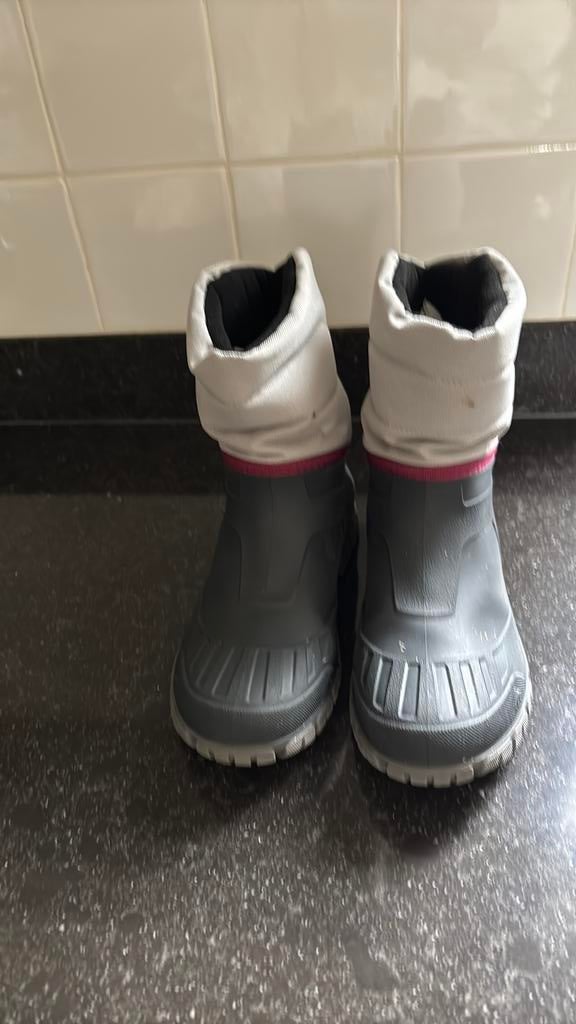 Snowboots, Ophalen of Verzenden, Zo goed als nieuw, Jongen of Meisje, Laarzen