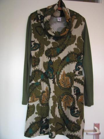 Knitwear jurk met mooie hals Maat 38 beschikbaar voor biedingen