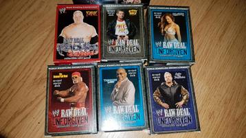 Heel veel wwe kaarten  6 startersets met ieder 61 cards. beschikbaar voor biedingen