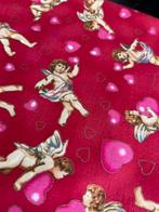 Roze (Cupido) patchwork stof met engeltjes en hartjes, Hobby en Vrije tijd, Stoffen en Lappen, Nieuw, 30 tot 200 cm, Ophalen of Verzenden