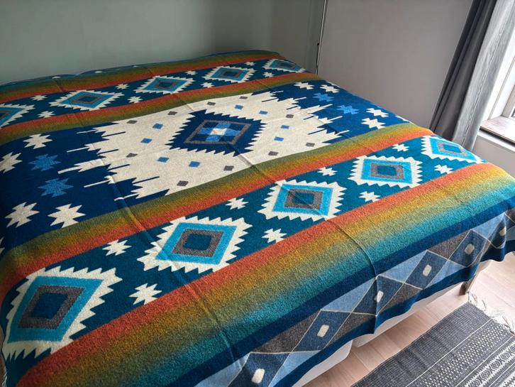 NIEUW! Alpaca wol deken sprei kleed plaid warm industrieel, Huis en Inrichting, Woonaccessoires | Plaids en Woondekens, Nieuw
