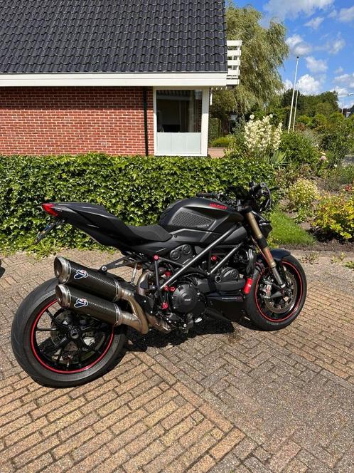 Ducati Streetfighter 848 Termignoni (16.363 km!), Motoren, Motoren | Ducati, Particulier, Naked bike, meer dan 35 kW, 2 cilinders