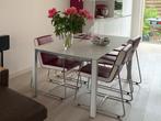 4x Leolux Spring designstoelen met armleuning + tafel, Huis en Inrichting, Ophalen, Gebruikt, Metaal, 50 tot 100 cm