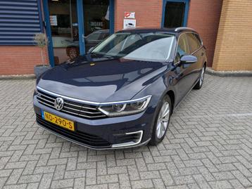 Volkswagen PASSAT 1.4 T. GTE C.S. PL, ADAP Cruise, Navi, Sto beschikbaar voor biedingen
