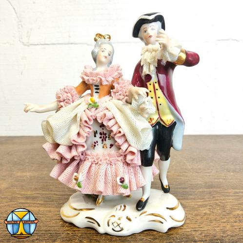 Vintage Dresden porselein (1960) regency dansend koppel, Antiek en Kunst, Antiek | Porselein, Ophalen of Verzenden