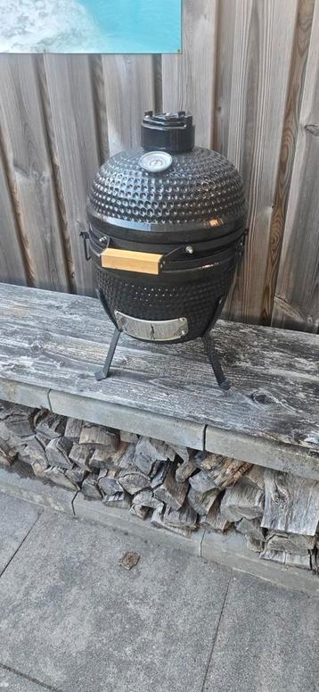 Merkloze BBQ beschikbaar voor biedingen