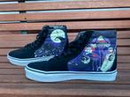 Vans Tim Burton Limited Editon, Ophalen of Verzenden, Vans, Zo goed als nieuw, Sneakers of Gympen