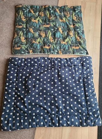 Te koop : 2 nette boxkleden beschikbaar voor biedingen