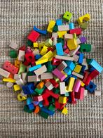 Zak met houten gekleurde blokken, diverse kleuren en maten, Kinderen en Baby's, Speelgoed | Bouwstenen, Gebruikt, Ophalen